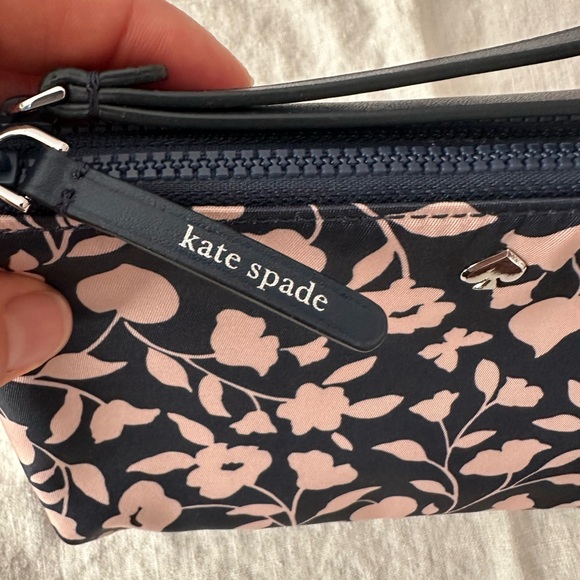 Kate Spade Large Continental Wallet - Picture 5 of 10